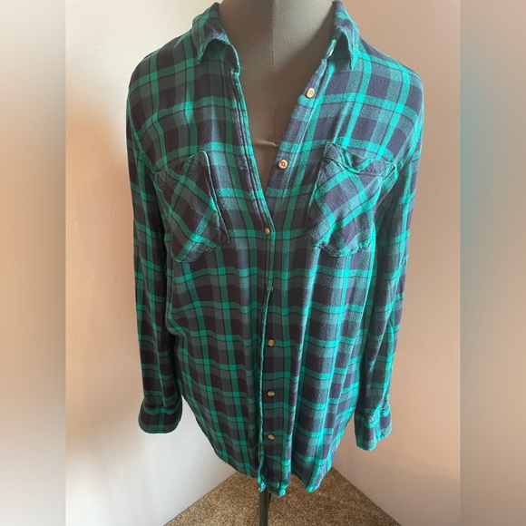 Lightweight Button Down Flannel Shirt - Picture 2 of 4